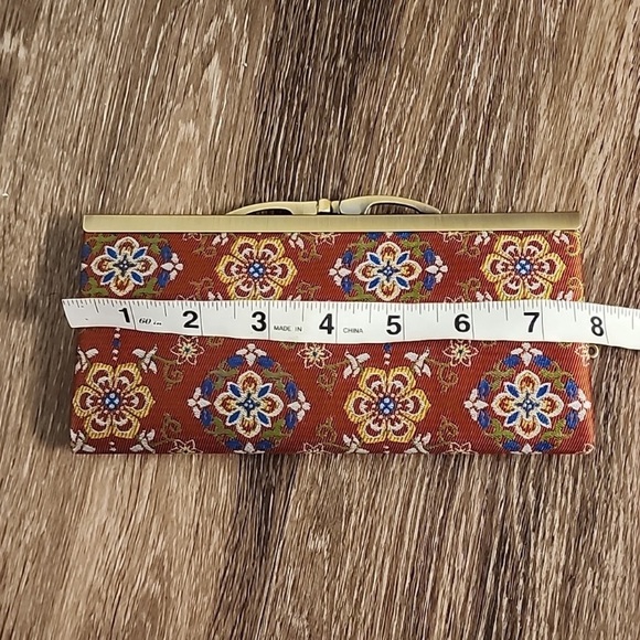 Bohemian Style Slim Clasp Wallet - Picture 2 of 5